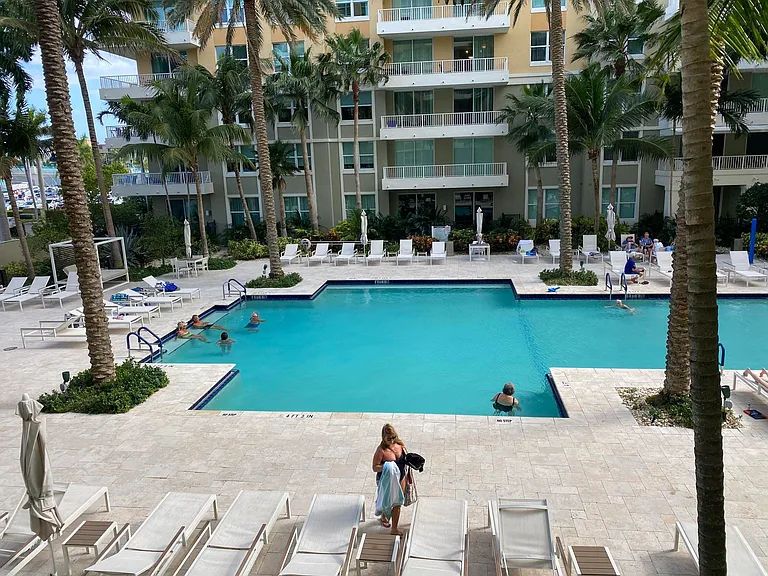 700 E Boynton Beach Blvd #203 — Photo 17