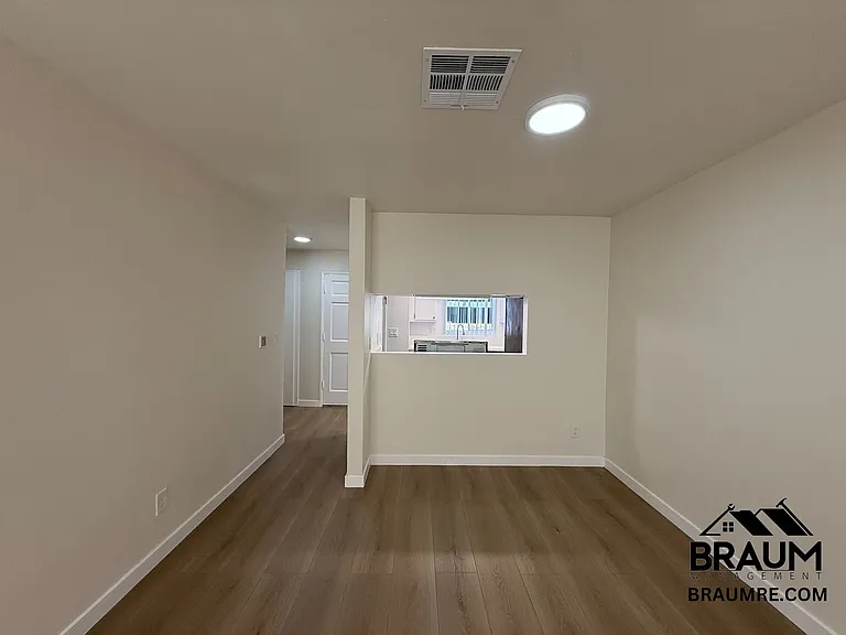 14257 FRIAR ST. — Photo 10