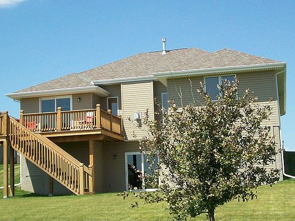 2nd image of 21420 Stonehaven Cir