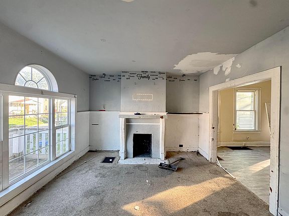 5th image of 333 S Warren Ave