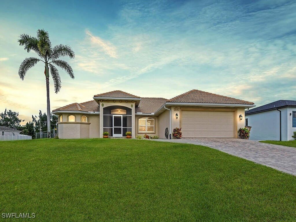 2750 NW 41st Pl, Cape Coral, FL 33993 | Zillow, image size:1024x768