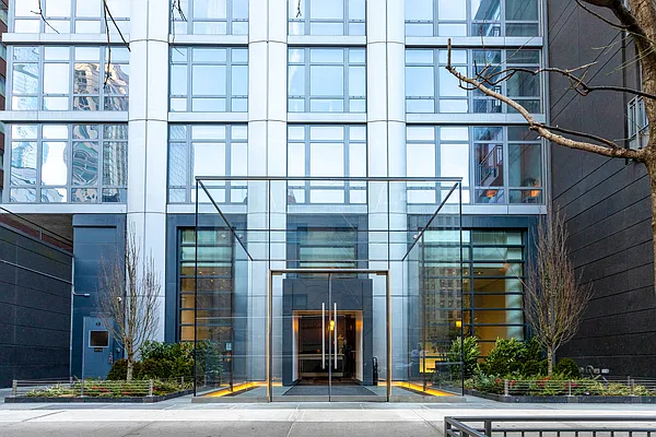 Rented by Brown Harris Stevens | media 22