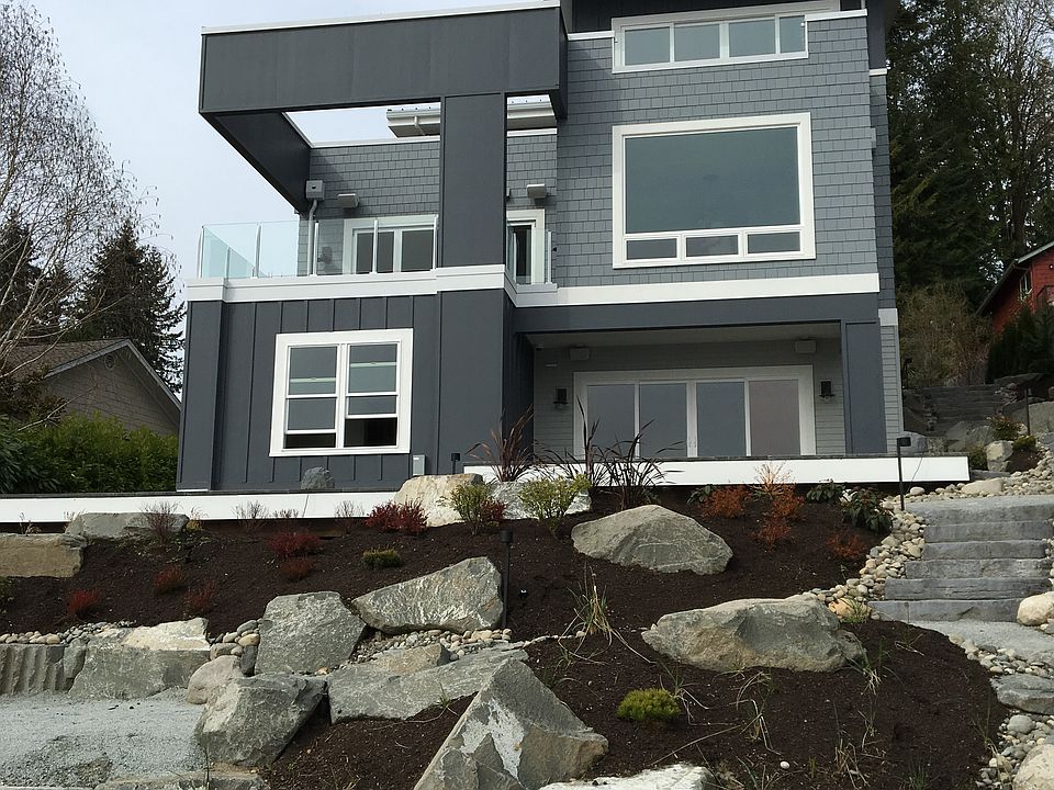 2nd image of 1277 Colchester Dr SE