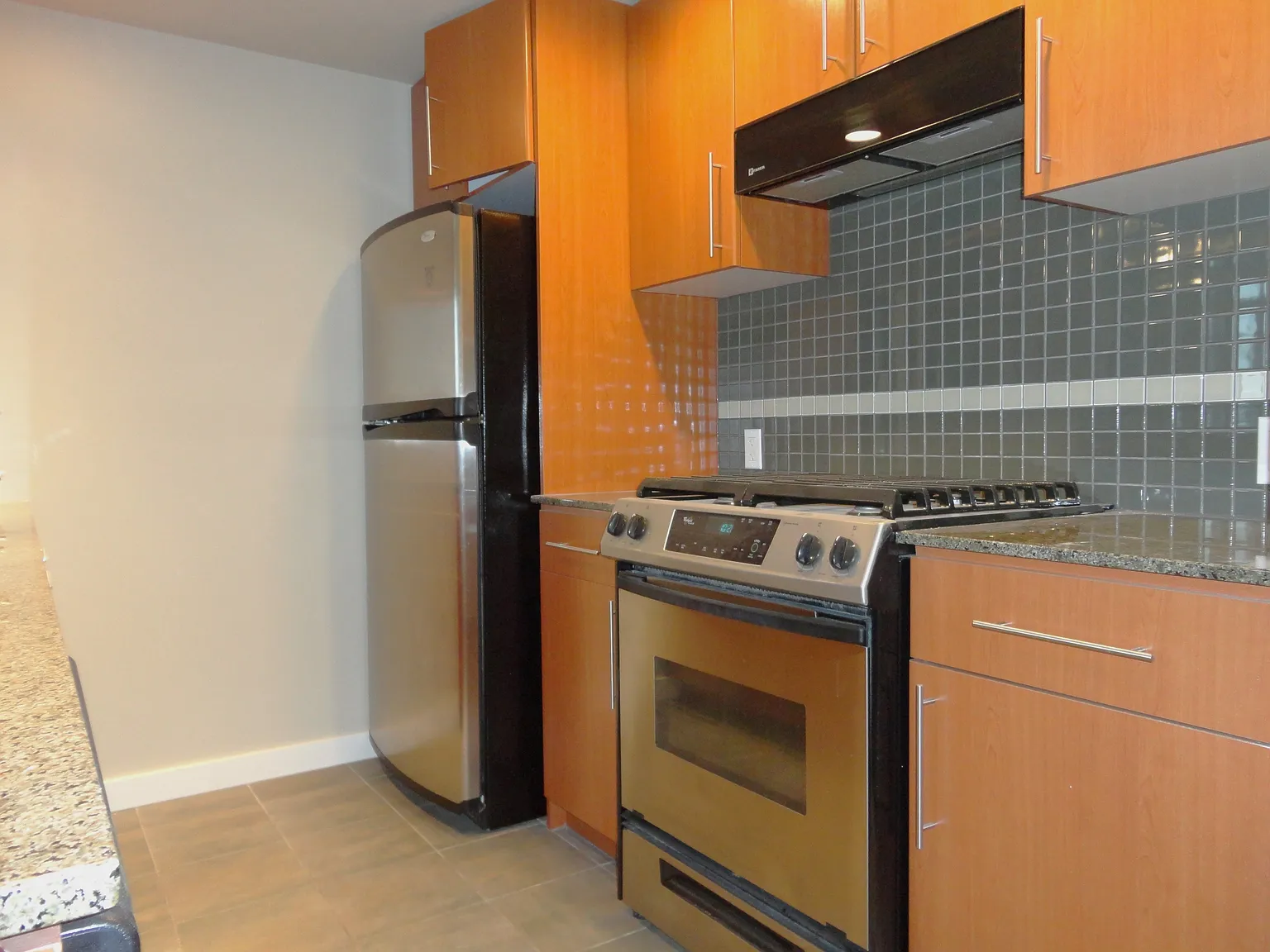 455 Beach Crescent Vancouver — Photo 3
