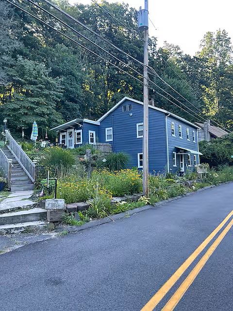 1st image of 36 New Rd #36
