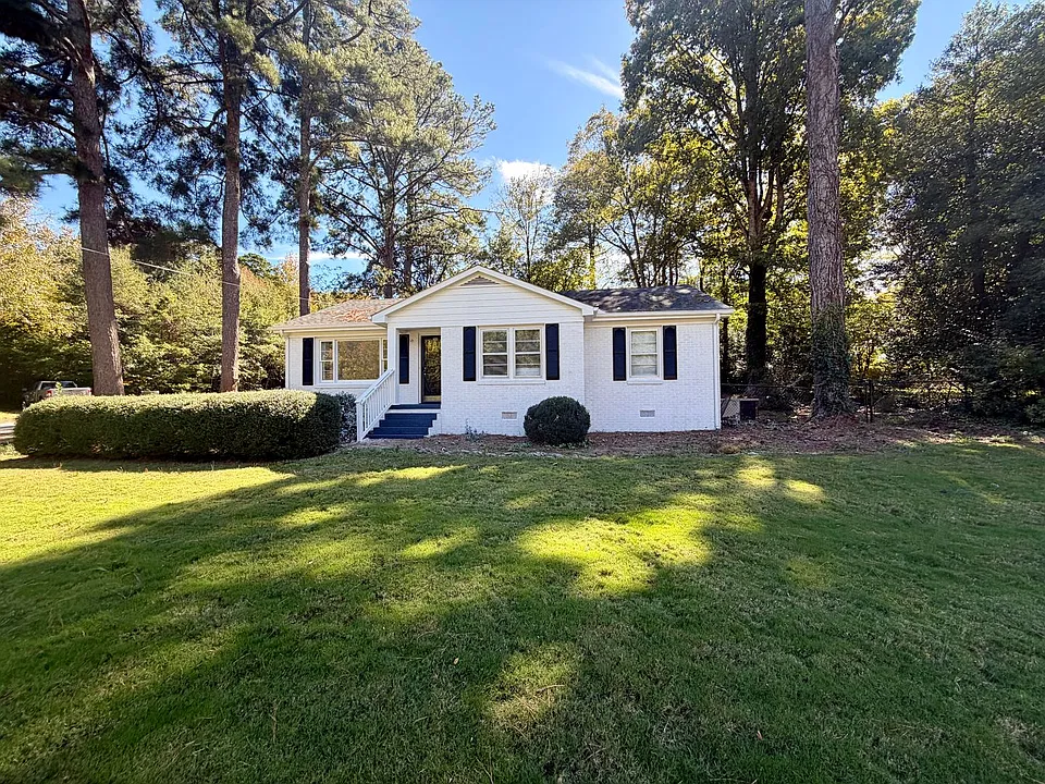206 Skyview Dr
