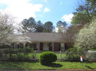 2407 W Doublegate Dr, Albany, GA 31721