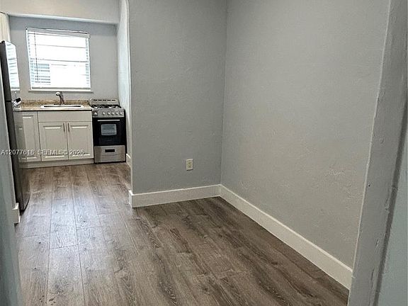 5th image of 1258 Pennsylvania Ave APT 9