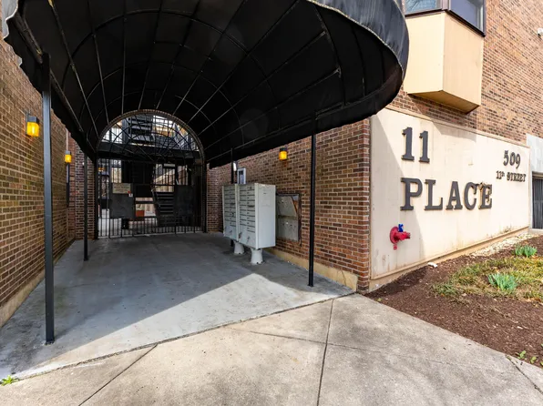 509 11th St APT 3003, Knoxville, TN 37916