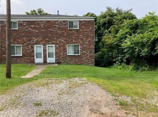 537 Sandy Hill Rd APT 4, Irwin, PA 15642