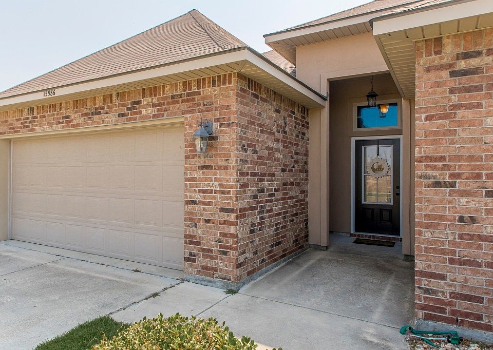 15586 Magicstone Ave, Prairieville, LA 70769 | Zillow