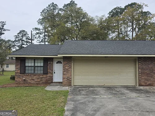 403 Savannah Ave Photo 1