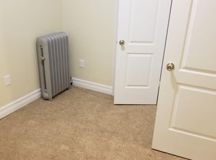 9103 102nd St, Richmond Hill, NY 11418