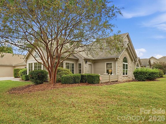 4th image of 3546 S Bank Ct