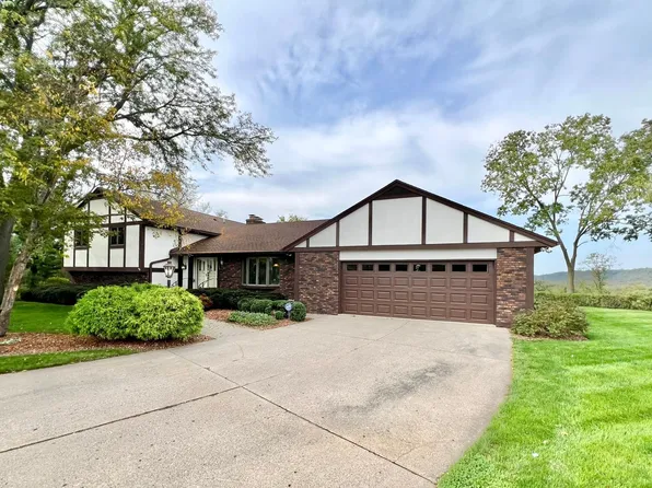 4336 Lookout Ln, Red Wing, MN 55066