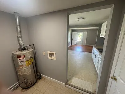 2 bed, 744 sqft, $1,295 — Photo 4