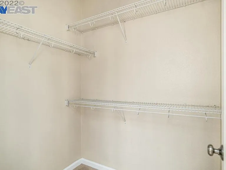 694 W Corazon Way — Photo 13