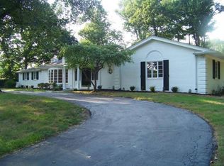 10450 Fallis Rd, Loveland, OH 45140