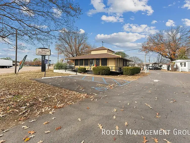 3161 Josibpet Ln #3161JL — Photo 15