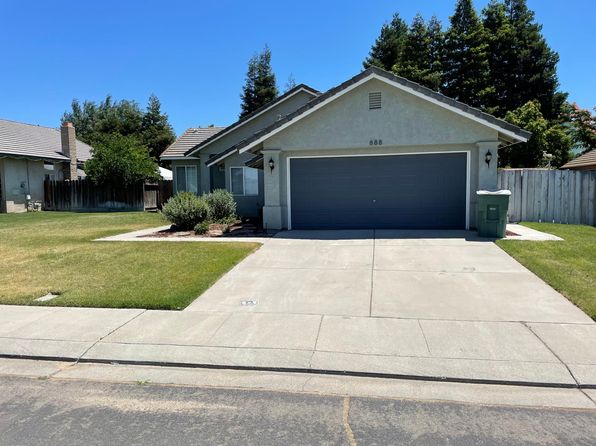 888 Sequoia Ave
