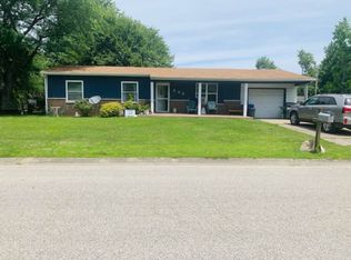 502 W Holly St, Robinson, IL 62454