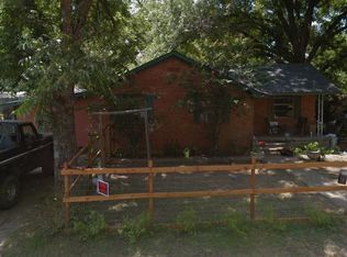 1313 E Chambers St, Cleburne, TX 76031