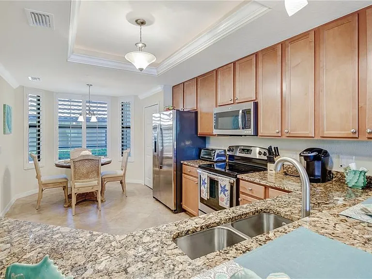 9514 Avellino Way #2116 — Photo 10