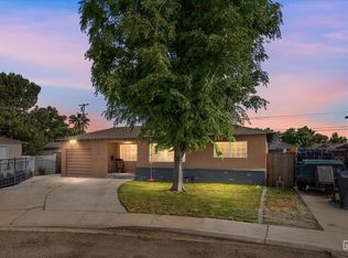 521 Rainbow Ct, Bakersfield, CA 93308