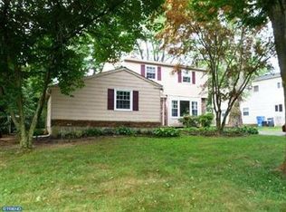12 Bucknell Dr, Cherry Hill, NJ 08034