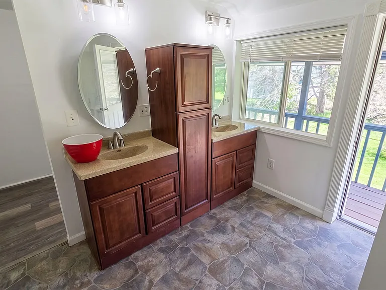 7351 Marsh Rd — Photo 8