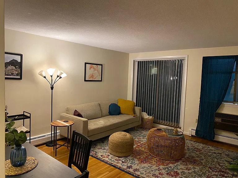 85 Sutherland Rd. — Photo 9