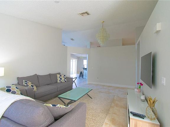 3rd image of 634 Berks Ct