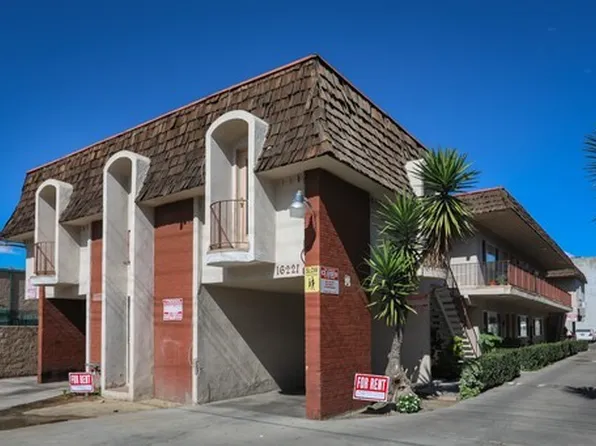 16221 Vanowen St, Van Nuys, CA 91406