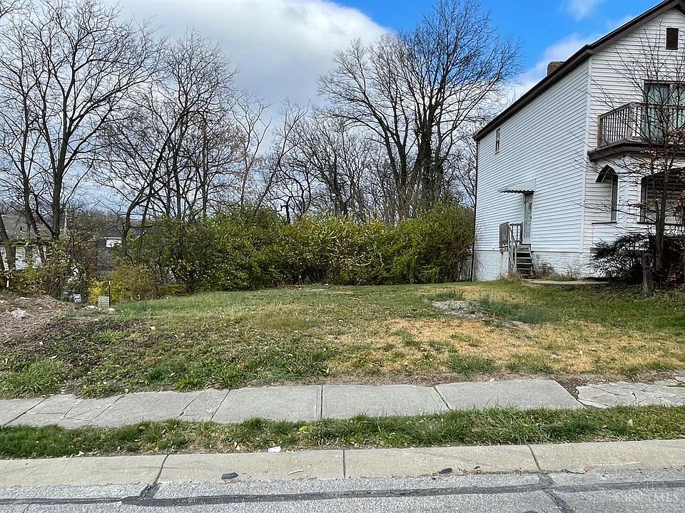 2nd image of 3744 Mayfield Ave