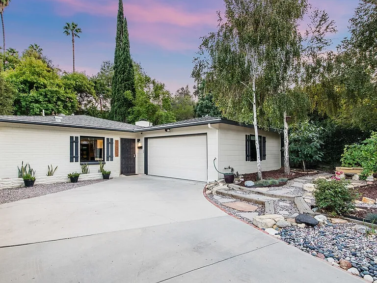 22262 Buena Ventura St — Photo 1