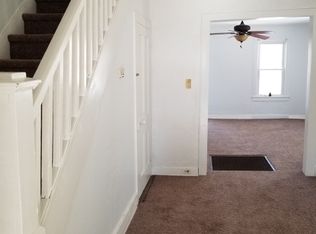 22 Race St, Belvidere, NJ 07823