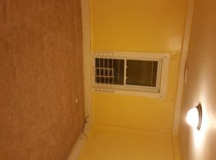 15 Sidney St, Lowell, MA 01852