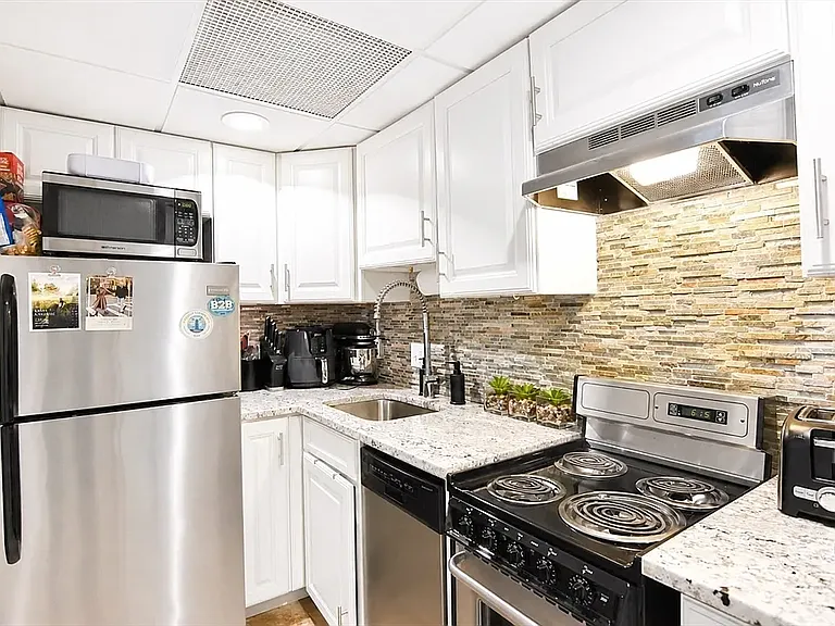 464 Commonwealth Ave #33 — Photo 5