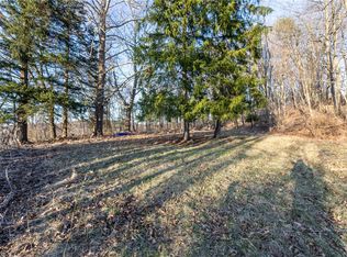 115 Day Lily Ln, Warrendale, PA 15086