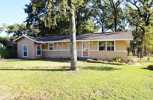 112 Trailwood Rd Photo 1