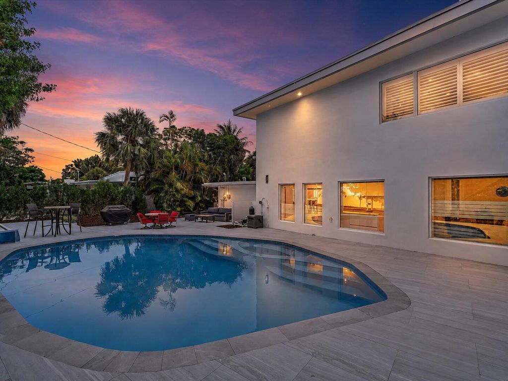 1903 Bay Drive, photo 8
