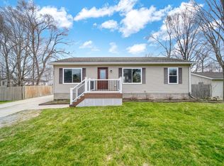 307 Searle St, Leslie, MI