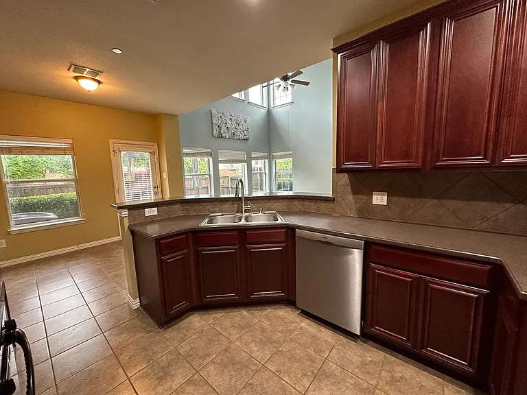 8730 Manhattan Ave #8730 — Photo 19