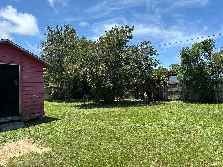 912 Garrison Ave — Photo 31