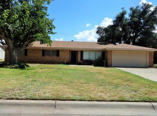 2303 W Dengar Ave, Midland, TX 79705