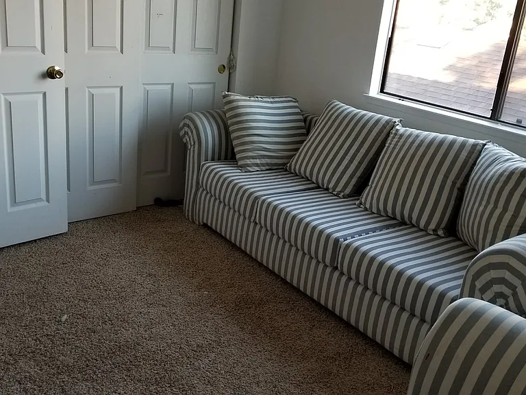 7525 Ryland Ct — Photo 9