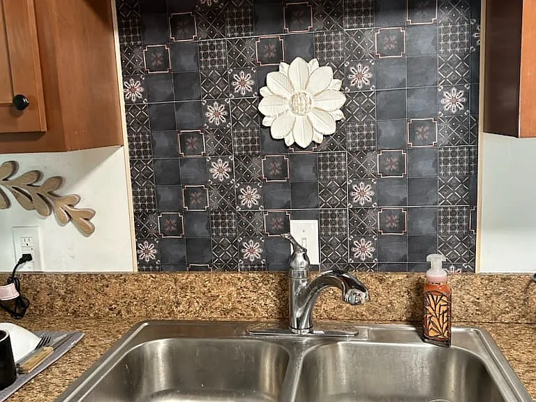 7035 Carriage Hill Dr #103 — Photo 8