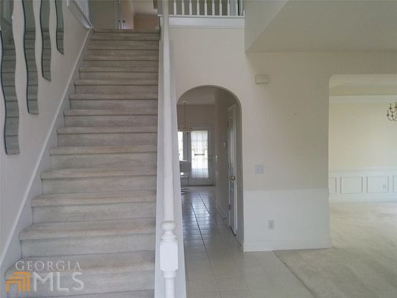 2nd image of 438 Grandiflora Dr