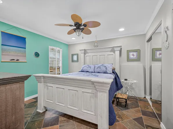 210 Pelham Rd Unit 104B, Fort Walton Beach, FL 32547