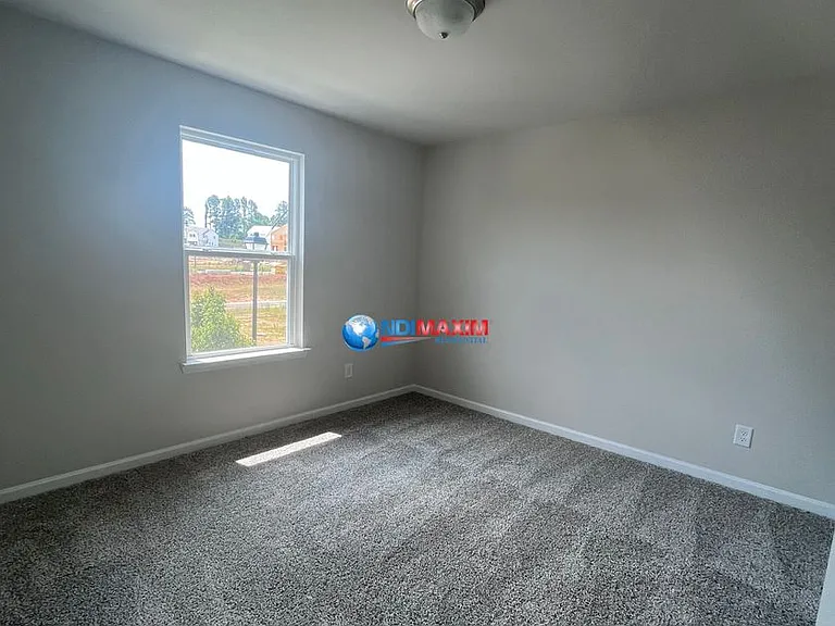 4738 Red Lion Pl — Photo 8
